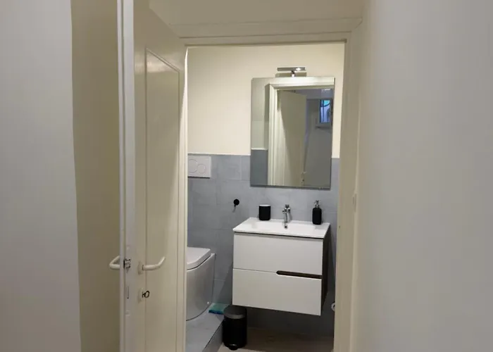 Qflat Monti 2 Steps From Coliseum Apartment *